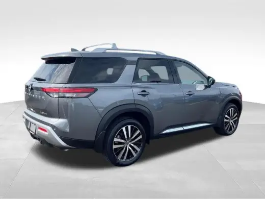 Nissan Pathfinder 2025 Platinum 4 puertas SUV