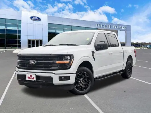 Ford F-150 2025 4x2 XLT 4p SuperCrew 5.5 pies SB