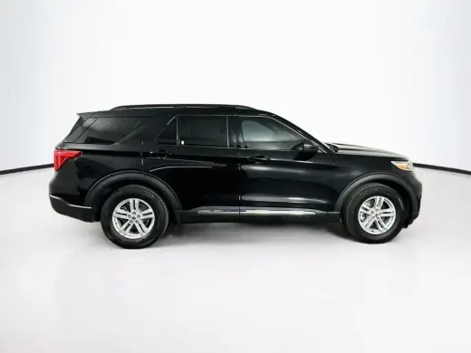 Ford Explorer 2023 XLT SUV de 4 puertas