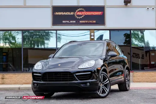 2014 PORSCHE CAYENNE
