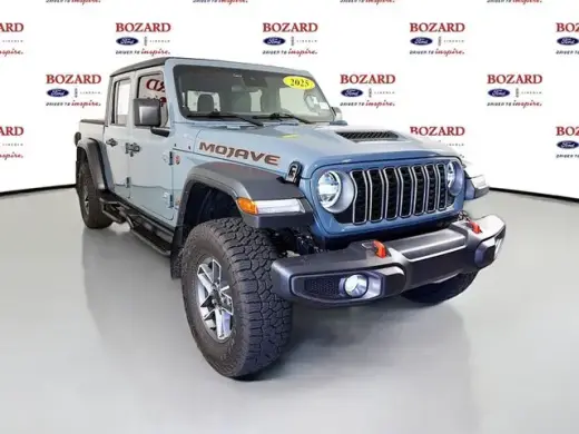 Jeep Gladiator 2025 4x4 Mojave 4p Cabina Crew 5.0 ft. CB