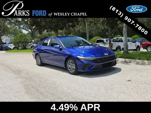 Hyundai ELANTRA 2024 SEL 4p Sedan