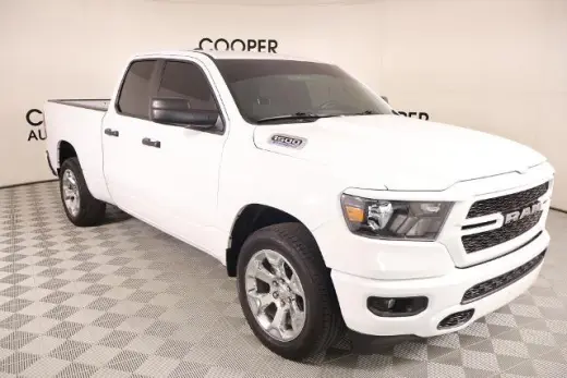 Ram 1500 2024 4x2 Tradesman 4p Camioneta Cuadra Quad Cab 6,4 ft. SB