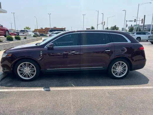 Lincoln MKT 2019 AWD 4p Crossover