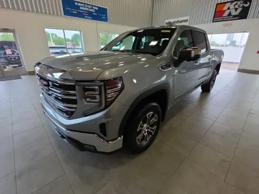 GMC Sierra 1500 2025 4x4 SLT 4p Crew Cab 5.8 ft. CB