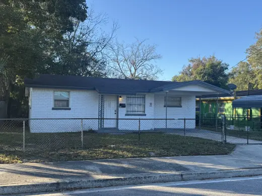 Propiedad en alquiler con 1 dormitorio y 1.5 baños en Jacksonville