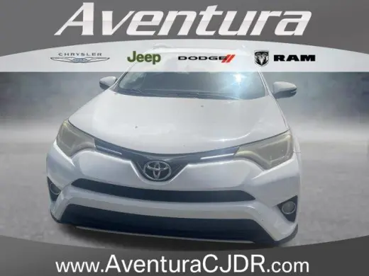 Toyota RAV4 2016 XLE 4p SUV