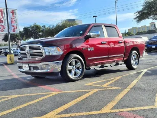 Ram 1500 2018 4x2 SLT 4dr Crew Cab 5.5 ft. SB Pickup