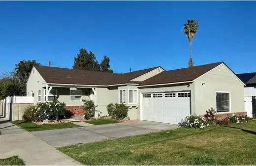 3 bedroom house in central LA