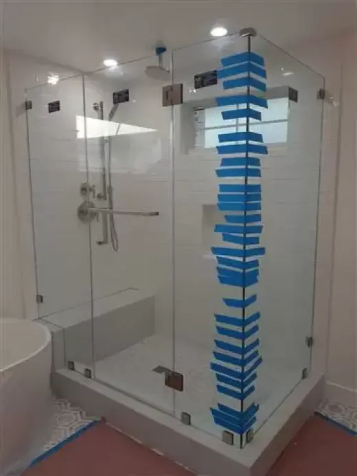 Shower doors, Ventanas & más !