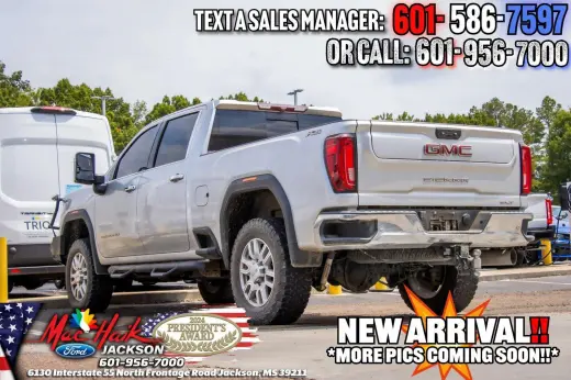 GMC Sierra 2500HD 2020 4x4 SLT 4dr Crew Cab SB