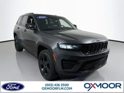 Jeep Grand Cherokee 2023 4x4 Laredo SUV de 4 puertas