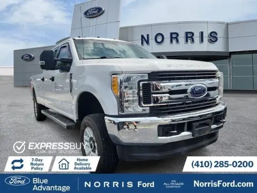 Ford F-250 Super Duty 2017 4x4 XLT Cabina Completa 4p 6.8 ft. SB Camioneta