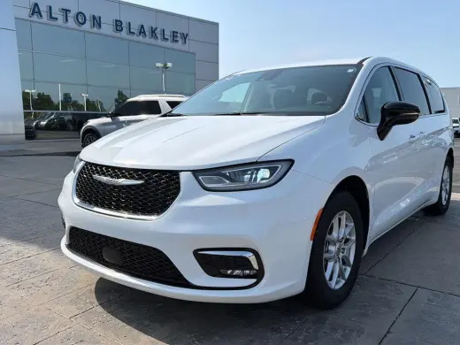 Chrysler Pacifica 2024 Touring L Minivan 4p.