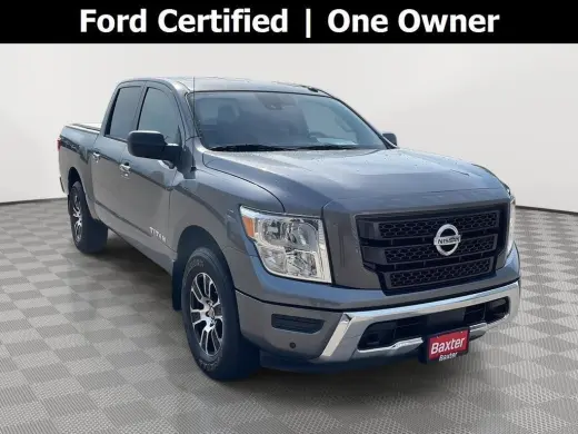 Nissan Titan 2021 4x4 SV Cabina y Bancos para Cuatro 4p 5.6 pies CA