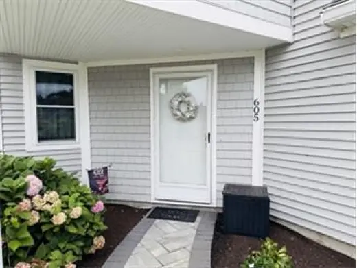 Propiedad de alquiler de 2 habitaciones y 2.5 baños en Plymouth