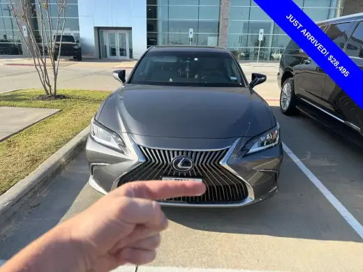 Lexus ES 300h 2020 Sedán 4p