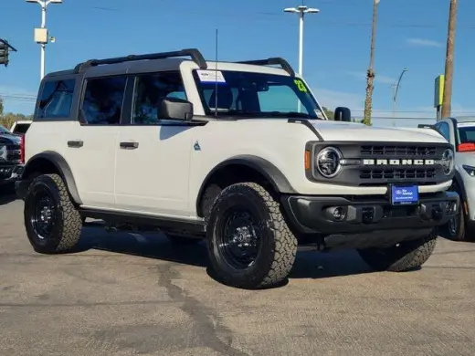 Ford Bronco 2023 4x4 Base 4p SUV
