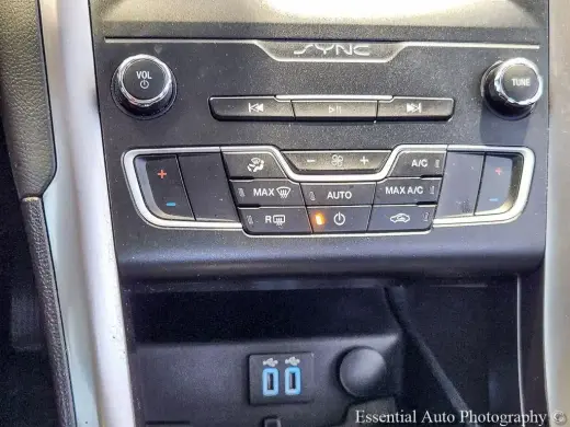 Ford Fusion 2020 SE Sedán de 4 puertas