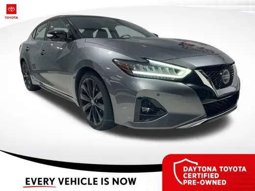 Sedán de 4 puertas Nissan Maxima 3.5 S 2019