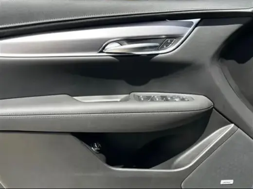 Cadillac XT5 Luxury SUV de 4 puertas 2025