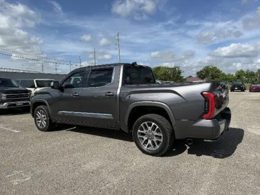 Toyota Tundra 2022 4x4 Edición 1794 4p CrewMax Camioneta Cabina Extendida SB