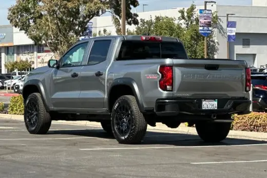 Chevrolet Colorado 2026 4x4 Trail Boss 4dr Crew Cab 5 ft. SB