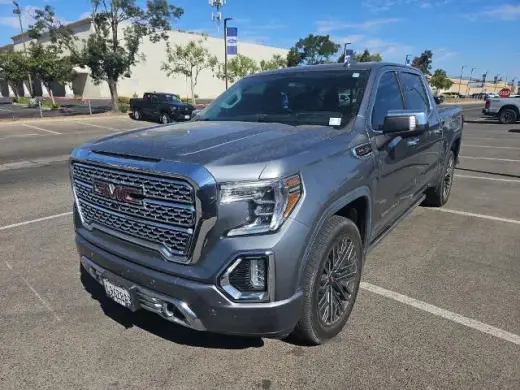 GMC Sierra 1500 2019 4x4 Denali 4p. Cabina Completa 5.8 ft. CB