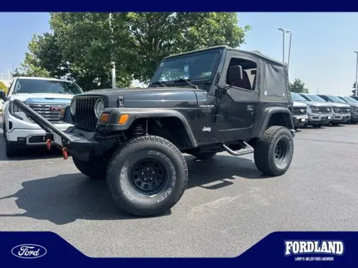 Jeep Wrangler 1997 2dr SE 4WD SUV