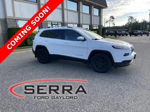 Jeep Cherokee 2017 4x4 Latitude 4p SUV