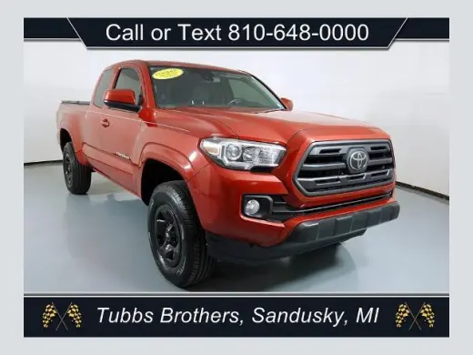 Toyota Tacoma 2018 4x2 SR5 Camioneta de acceso 4p 6.1 pies LB