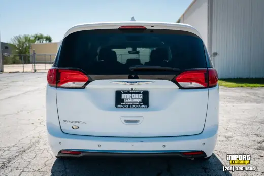 Chrysler Pacifica 2018 Touring Plus 4dr Mini-Van