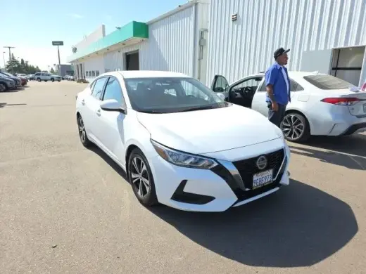 Nissan Sentra 2023 SV Sedán de 4 puertas