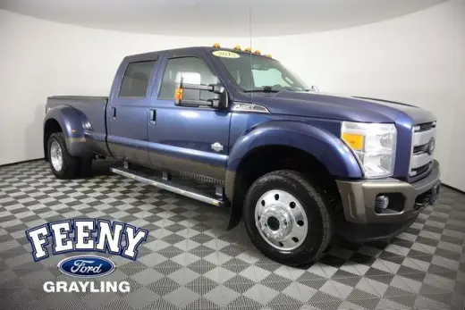 Ford F-450 Super Duty 2015 4x4 King Ranch 4 puertas Crew Cab batea de 8 pies LB DRW