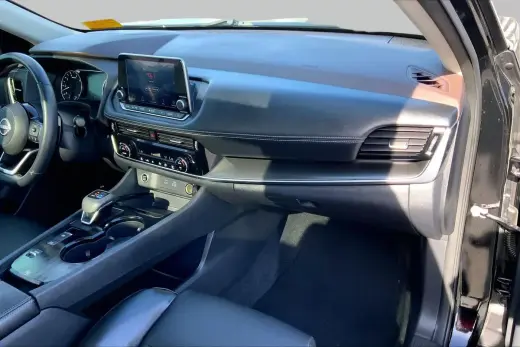Nissan Rogue 2022 SV Crossover de 4 puertas