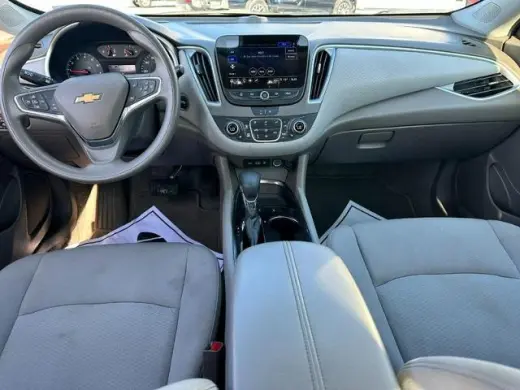 Chevrolet Malibu 2025 LT Sedán de 4 puertas con 1LT