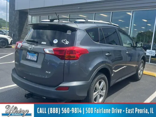 Toyota RAV4 2015 XLE SUV de 4 puertas