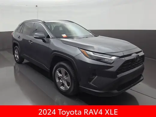 Toyota RAV4 2024 XLE 4p SUV