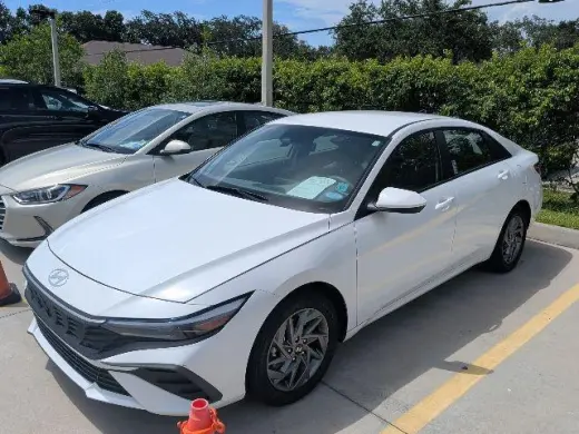 Hyundai ELANTRA Hybrid 2024 Azul 4p Sedan