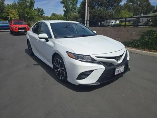 Toyota Camry 2019 SE 4p Sedan