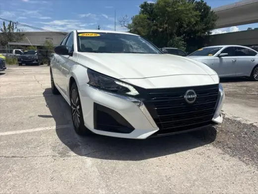 Nissan Altima 2025 2.5 SV Sedán 4p