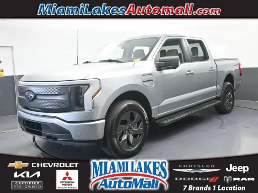 Ford F-150 Lightning 2023 AWD XLT 4p SuperCrew 5.5 pies SB