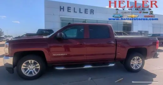 Chevrolet Silverado 1500 2017 4x4 LT 4p Camión Cabina Doble 5.8 pies CB