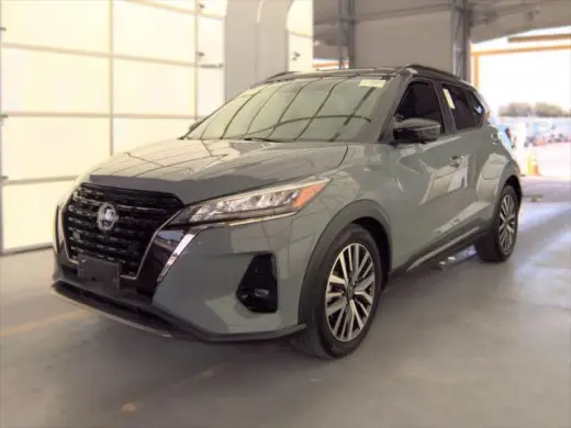 Nissan Kicks 2023 SR Crossover de 4 puertas