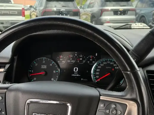GMC Yukon 2018 4x4 Denali 4p SUV