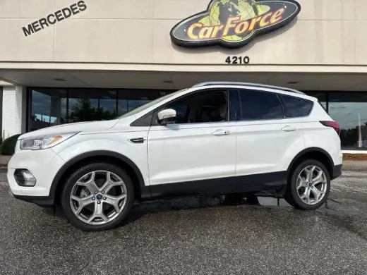 Ford Escape 2019 AWD Titanium 4p SUV