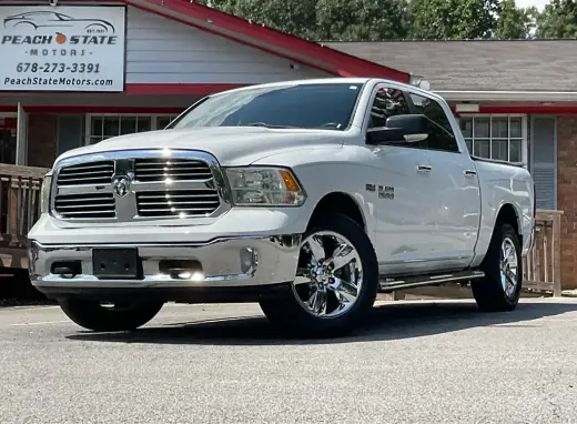 Ram 1500 2013 4x4 SLT 4p Cabina de Tripulación 5.5 ft. Caja Corta Pick-up