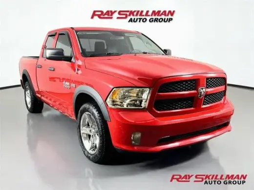 Ram 1500 2013 4x4 Express 4dr Quad Cab 6.3 ft. SB Camioneta