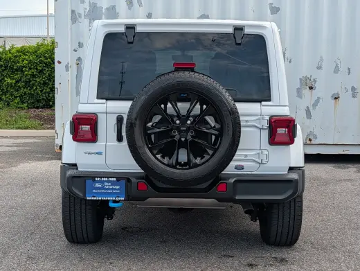 Jeep Wrangler Unlimited 2022 4x4 High Altitude 4xe 4dr SUV