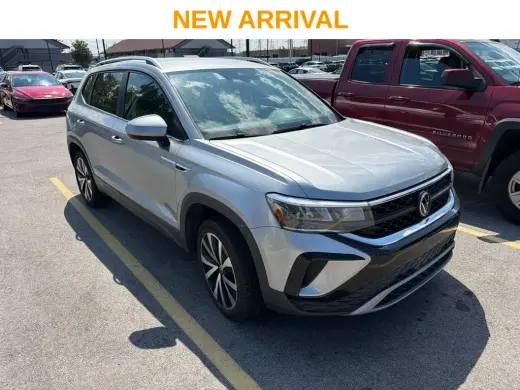 Volkswagen Taos 2024 SE 4p SUV